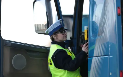 Odmowa badania alkomatem w pracy: konsekwencje i Twoje prawa